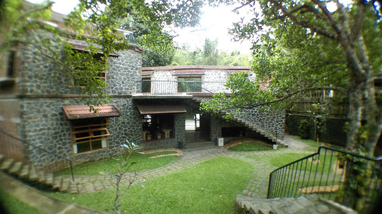Wildernest Acomodação com café da manhã Thekkady Exterior foto